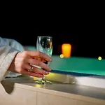 Oraya - Private Movie Theater & - * Caux