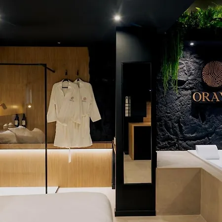 Oraya - Private Movie Theater & - Caux