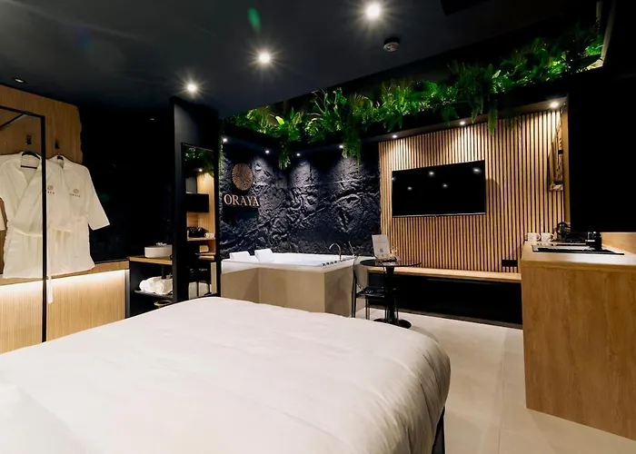 Oraya - Private Movie Theater & - Apartamento