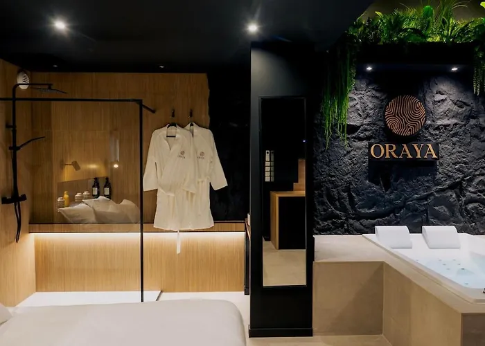 Oraya - Private Movie Theater & - Caux